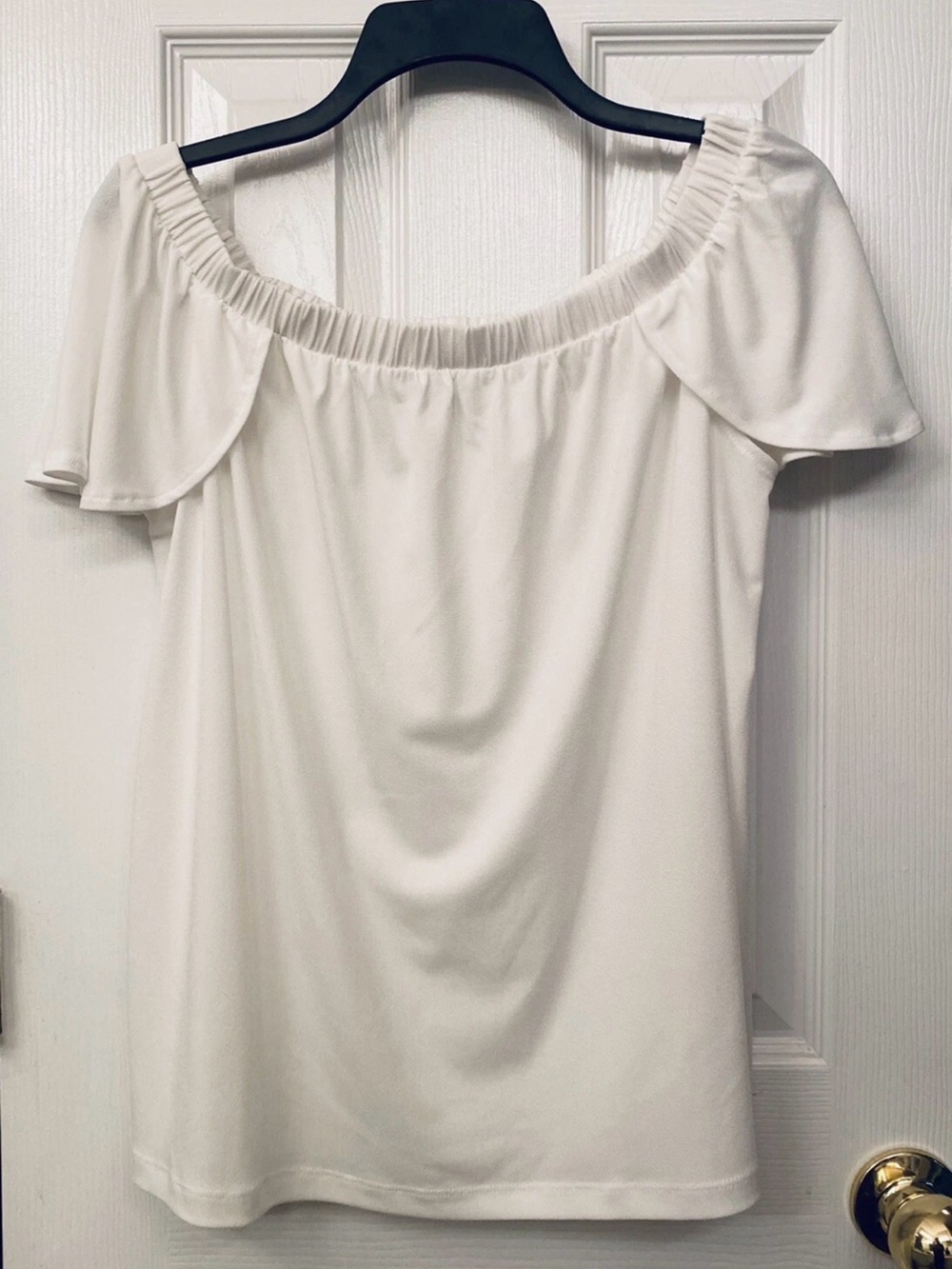 Jules & Leopold Cream Off-Shoulder Flutter Sleeve Tunic